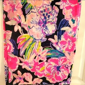Lilly Pulitzer Resort Scarf Tipping Point